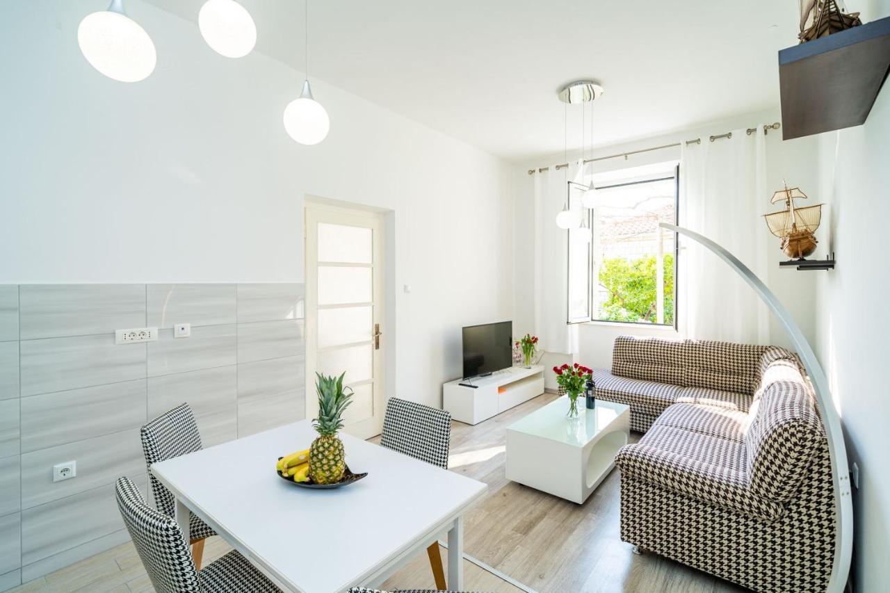 Sea View Apartments Magnolia Дубровник Екстер'єр фото
